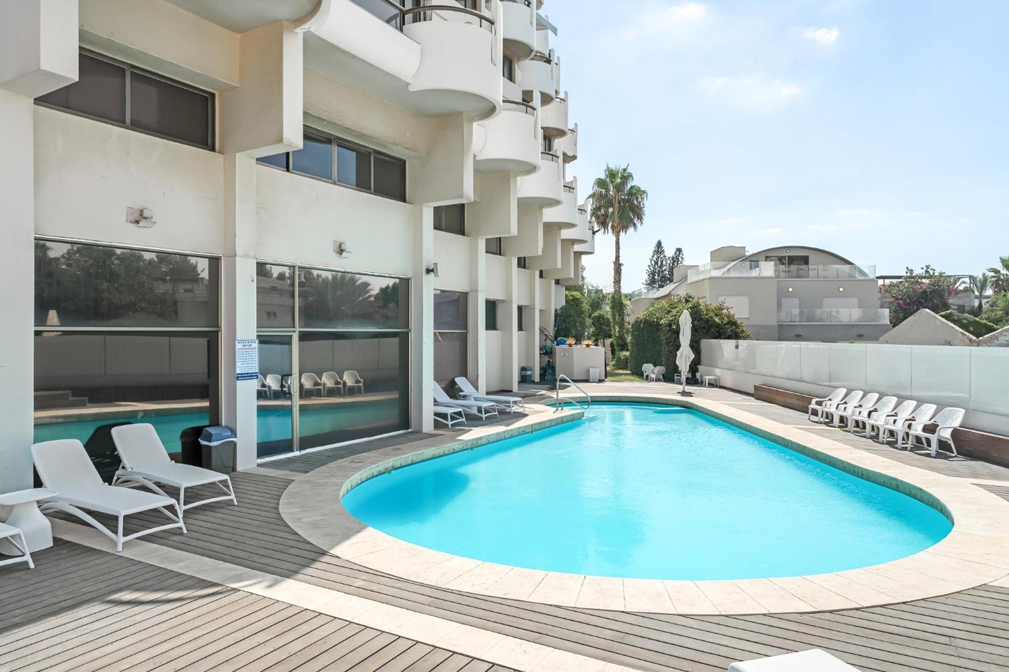 Elegant Duplex With Parking By Beachfront Stay Herzelia Zewnętrze zdjęcie